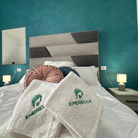 Emerella Luxury Suites-Siderno Lungomare מראה חיצוני תמונה