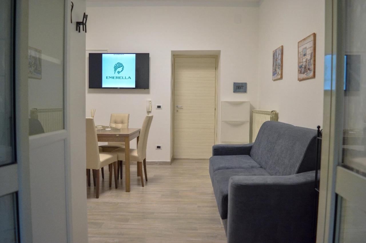Emerella Luxury Suites-Siderno Lungomare מראה חיצוני תמונה