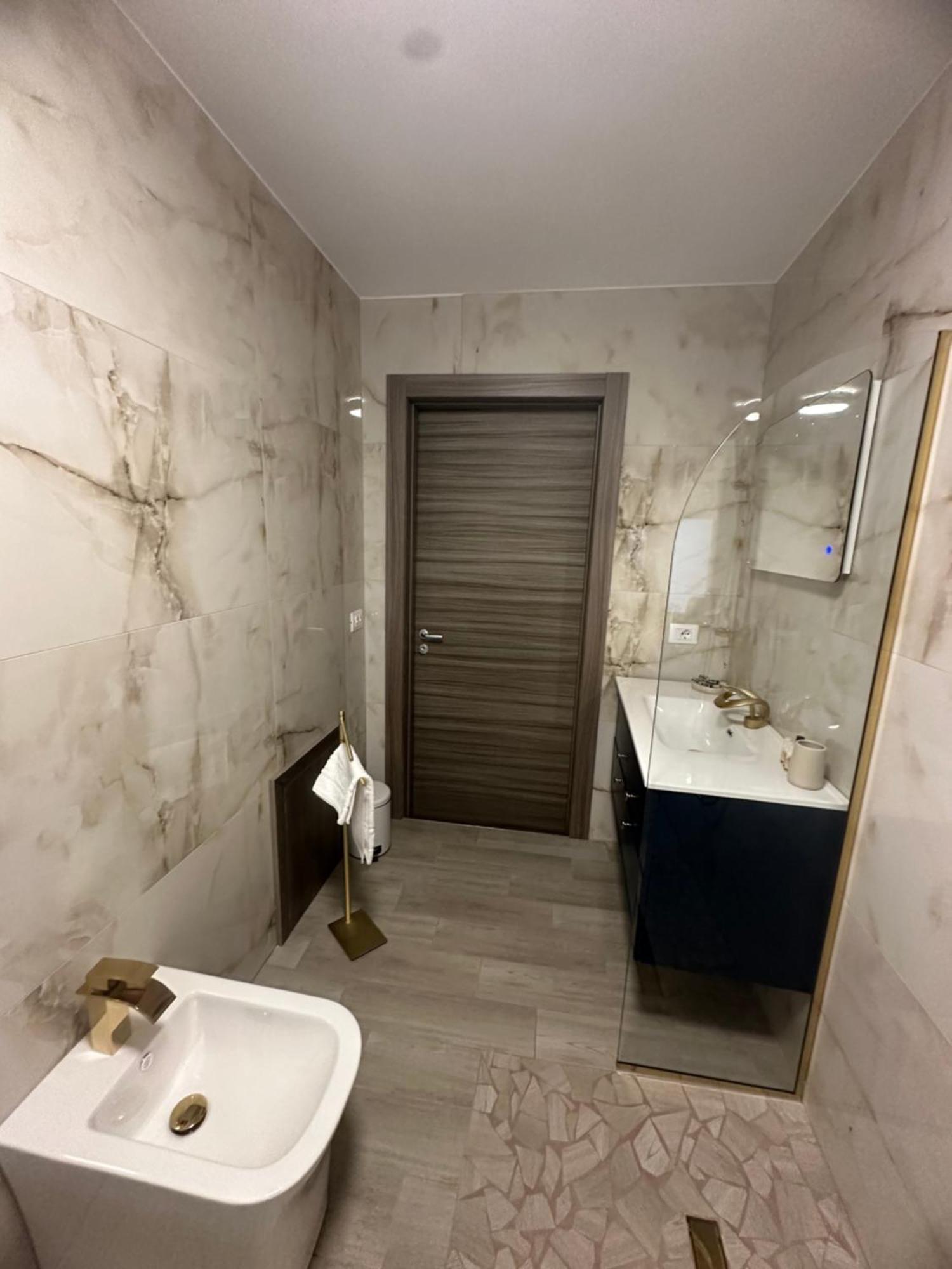 Emerella Luxury Suites-Siderno Lungomare מראה חיצוני תמונה