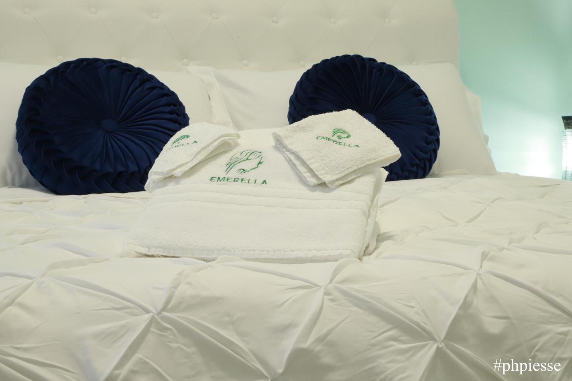 Emerella Luxury Suites-Siderno Lungomare מראה חיצוני תמונה