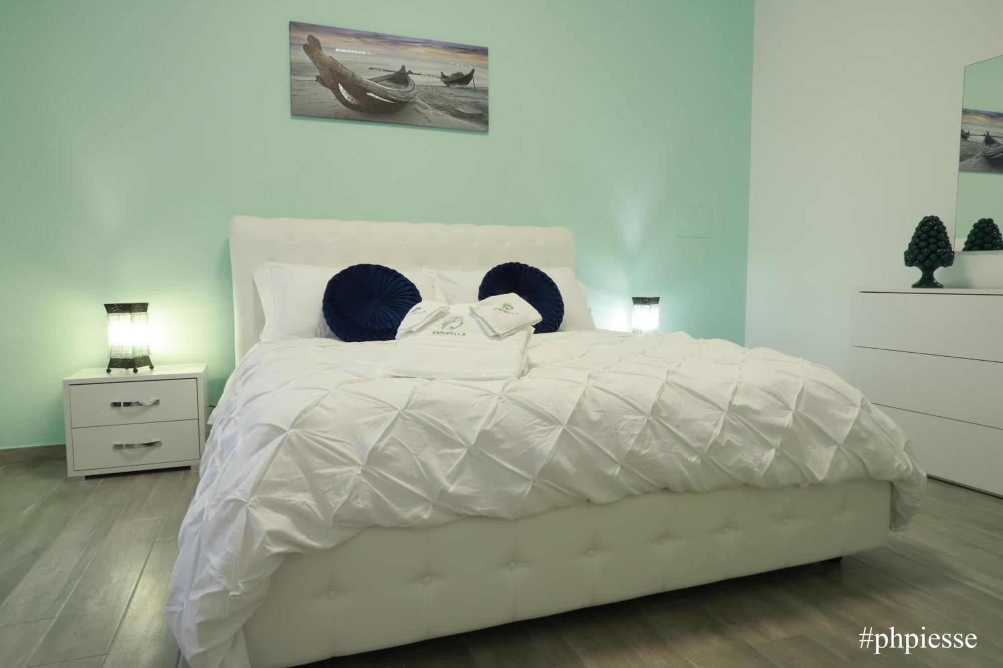 Emerella Luxury Suites-Siderno Lungomare מראה חיצוני תמונה