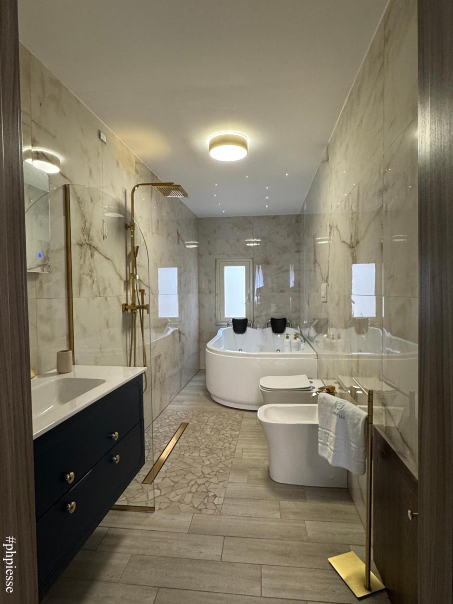 Emerella Luxury Suites-Siderno Lungomare מראה חיצוני תמונה