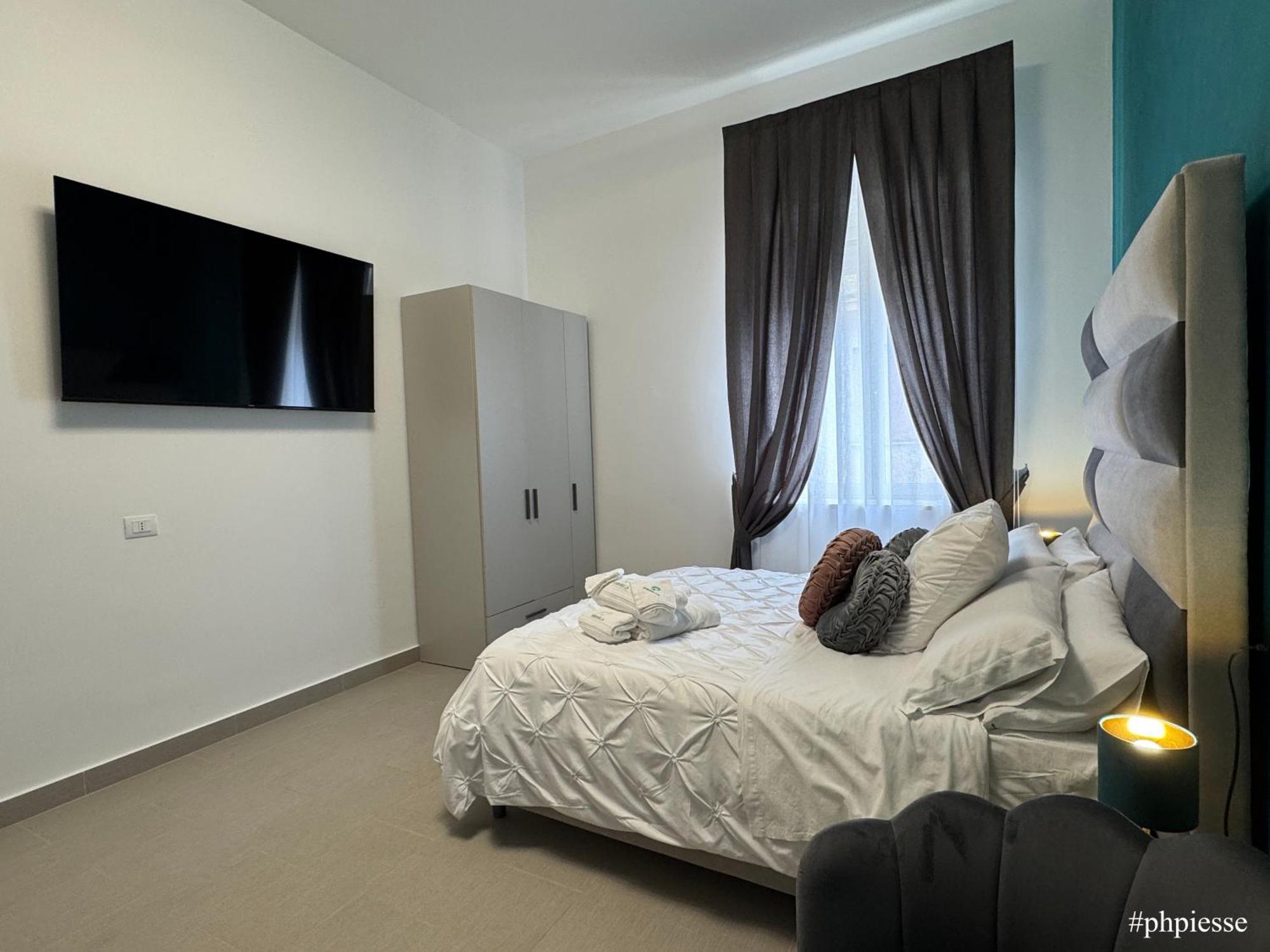 Emerella Luxury Suites-Siderno Lungomare מראה חיצוני תמונה